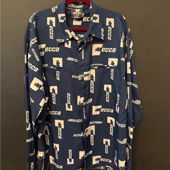 Mecca Blue and White Casual Button Down Shirt - Picture 1 of 3